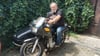 Manchmal fährt der Experte für Zweitakter-Motorräder Andreas Steinsdörfer mit seinem MZ-Gespann durch den Harz.