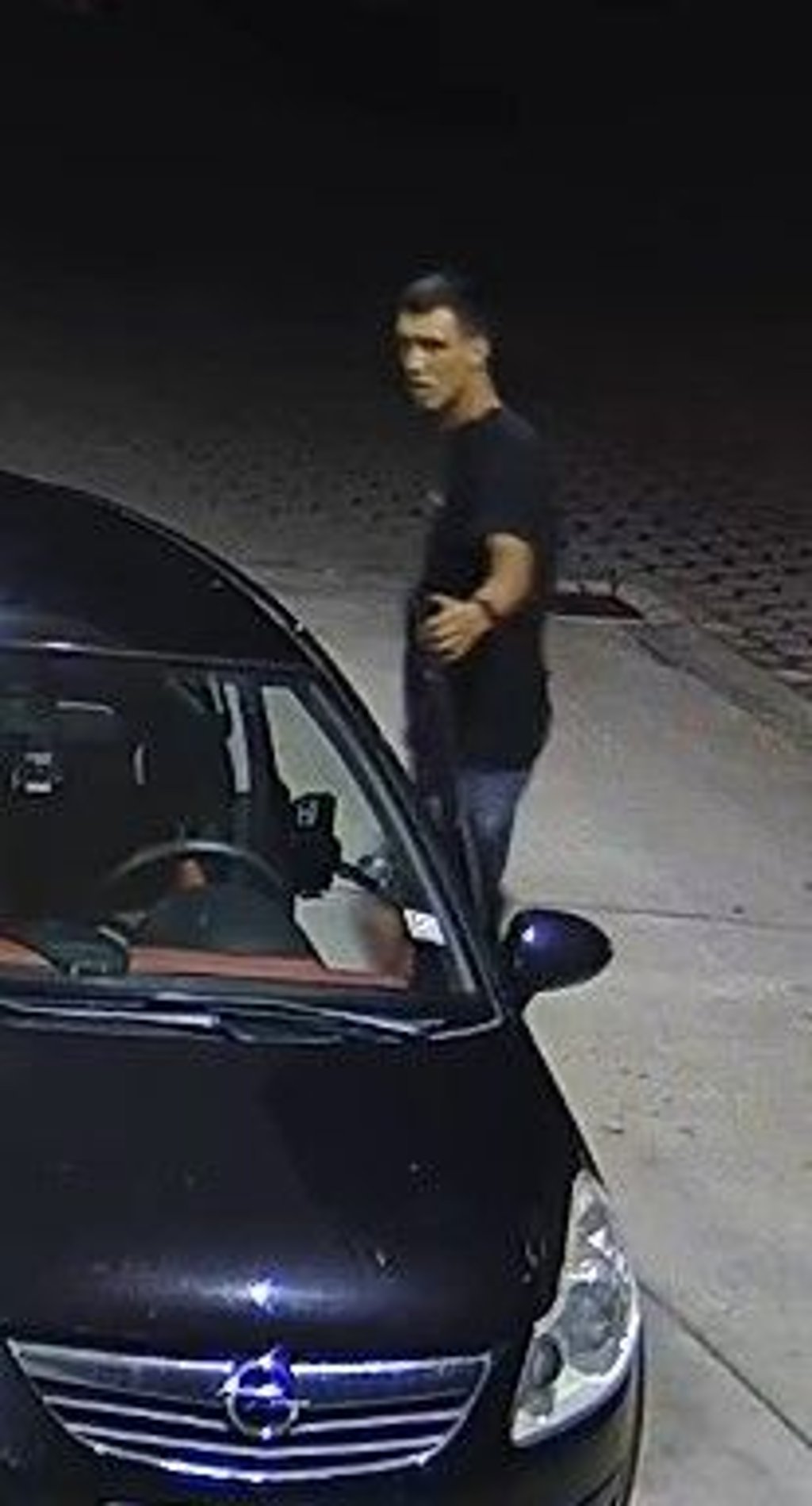 Der Opel war mit gestohlenen Kennzeichen bestückt.