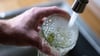 In Berlin wurden am Mittwoch rund 880.000 Kubikmeter Trinkwasser eingespeist. (Symbolbild)