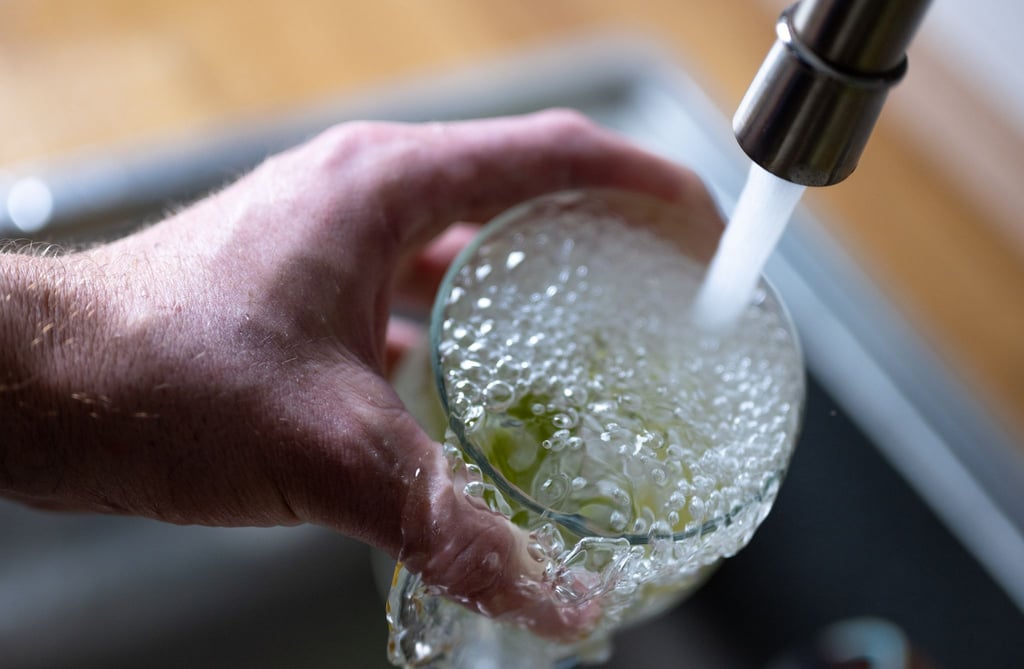 In Berlin wurden am Mittwoch rund 880.000 Kubikmeter Trinkwasser eingespeist. (Symbolbild)