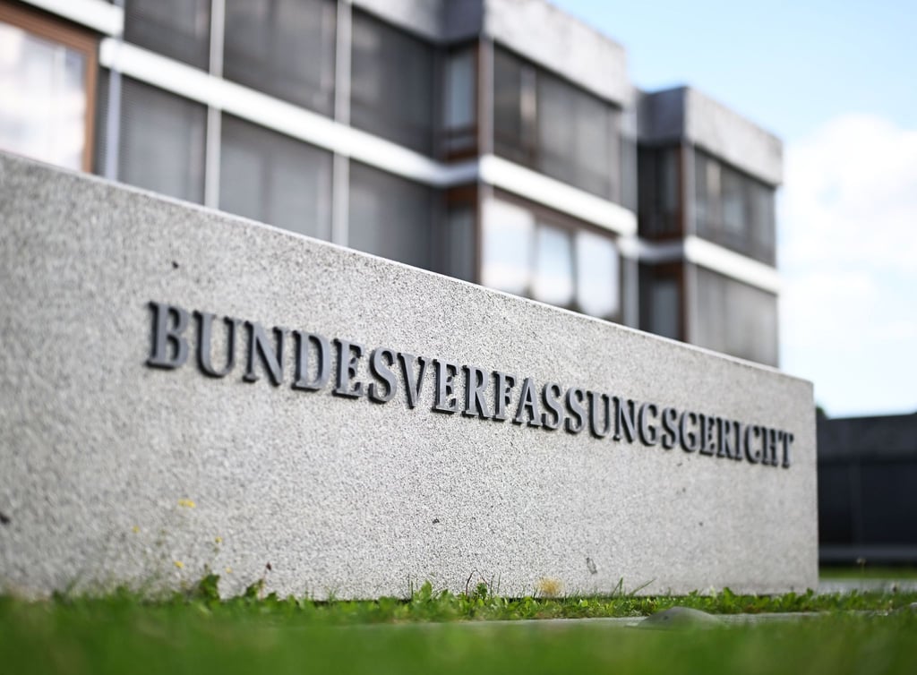 Ein Familienrichter hatte in Karlsruhe Verfassungsbeschwerde eingelegt. (Archivbild)