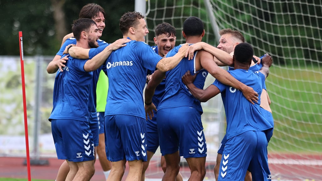 Beim 1. FC Magdeburg werden nicht nur Siege in Punktspielen bejubelt, sondern auch gewonnene Übungen.