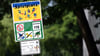So sehen viele Kölner Spielplatz-Schilder bislang aus - ihre Stunden sind womöglich gezählt. (Archiv)
