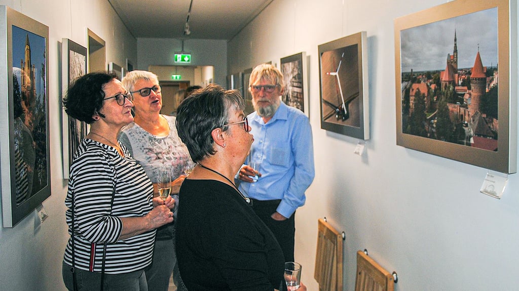 Der Fotoclub Salzwedel präsentiert in der Beetzendorfer Arztpraxis eine Auswahl seiner schönsten Aufnahmen aus verschiedenen Ecken der Altmark.