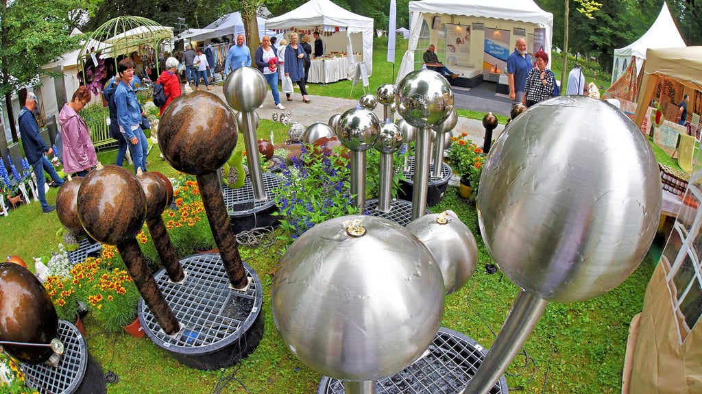 Die „LebensArt“-Messe öffnete am Freitag zum 14. Mal im Stadtpark Aschersleben ihre Türen.