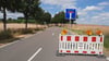 Die Landesstraße 205 im Burgenlandkreis ist zwischen Markröhlitz und dem Abzweig zum Naumburger Ortsteil Eulau ab jetzt wegen umfangreicher Sanierungsarbeiten gesperrt.