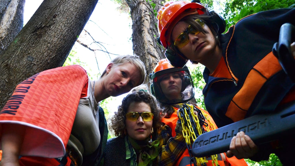 Theaternatur wird vom 1. bis 17. August in Benneckenstein stattfinden. Gezeigt werden unter anderem zwei Eigenproduktionen. Im Bild ist ein Ausschnitt aus der Aufführung „Wenn kein Baum mehr fällt“ zu sehen.