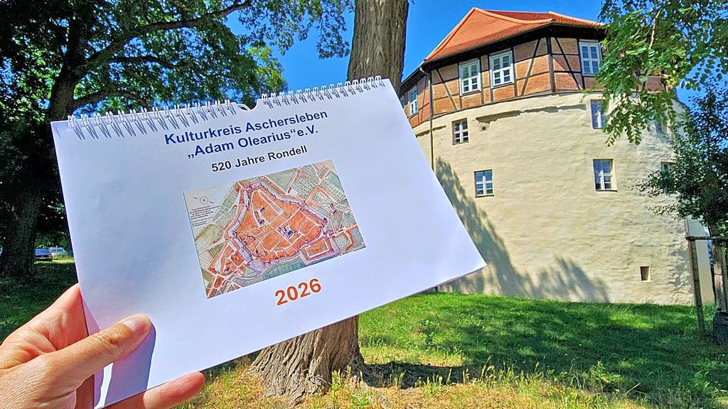 Der Kalender des Kulturkreises Adam Olearius für 2026 weist auf die Geschichte des Ascherslebener Rondells hin.