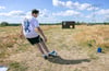 MZ-Redakteur Sebastian Meyer hat die Fußballgolfanlage des „Freizeitparks Hufeisensee“ in Halle ausgetestet. 