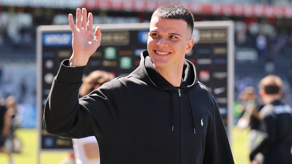 Jäkel beim Spiel von Elversberg gegen Braunschweig.