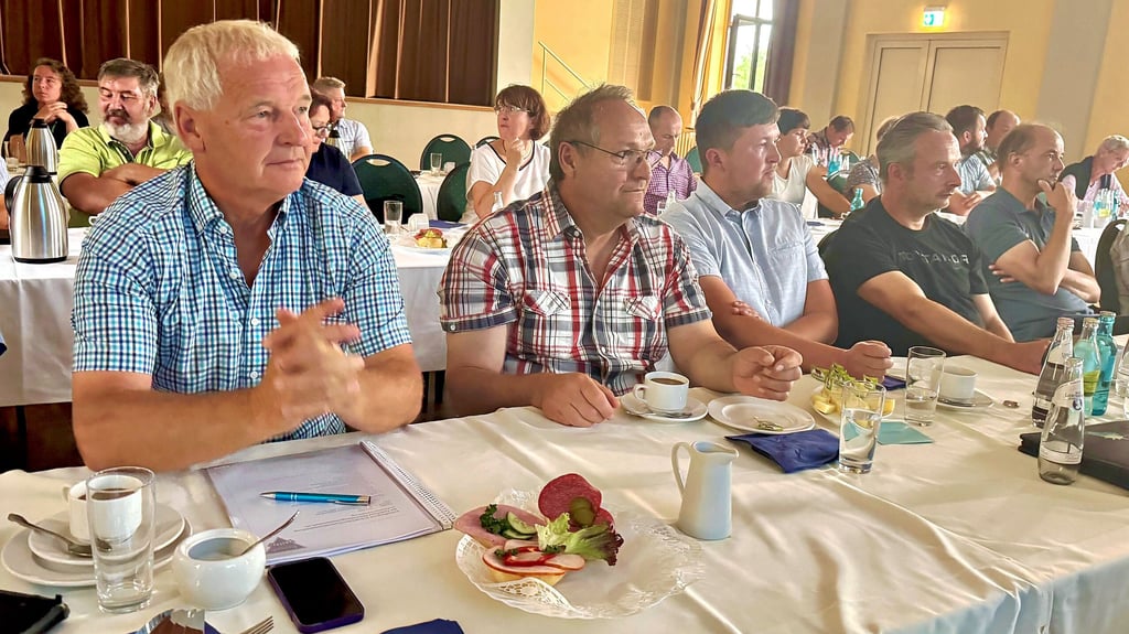 Die Generalversammlung der Elsterland Milchliefergenossenschaft hat traditionell im Jessener Schützenhaus stattgefunden.