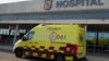 Ein junger Deutscher wurde nach einem Sturz vom Balkon im dritten Stock in kritischem Zustand in ein Krankenhaus auf Mallorca gebracht.