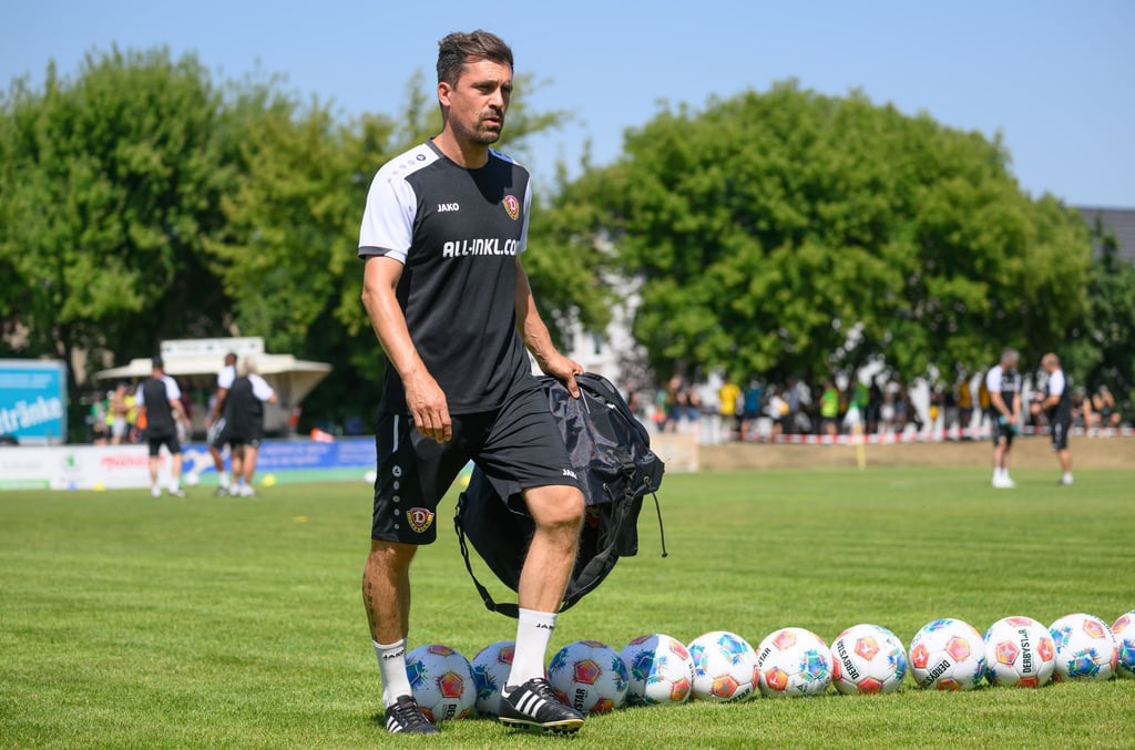 Dynamo-Trainer Thomas Stamm wurde beim Vorbereitungsspiel gegen Ried vom Platz gestellt.