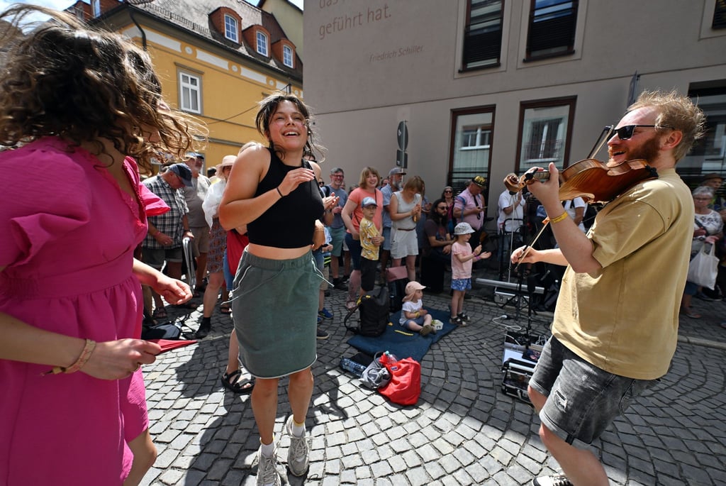Beim Rudolstadt-Festival wird viel auf der Straße musiziert.