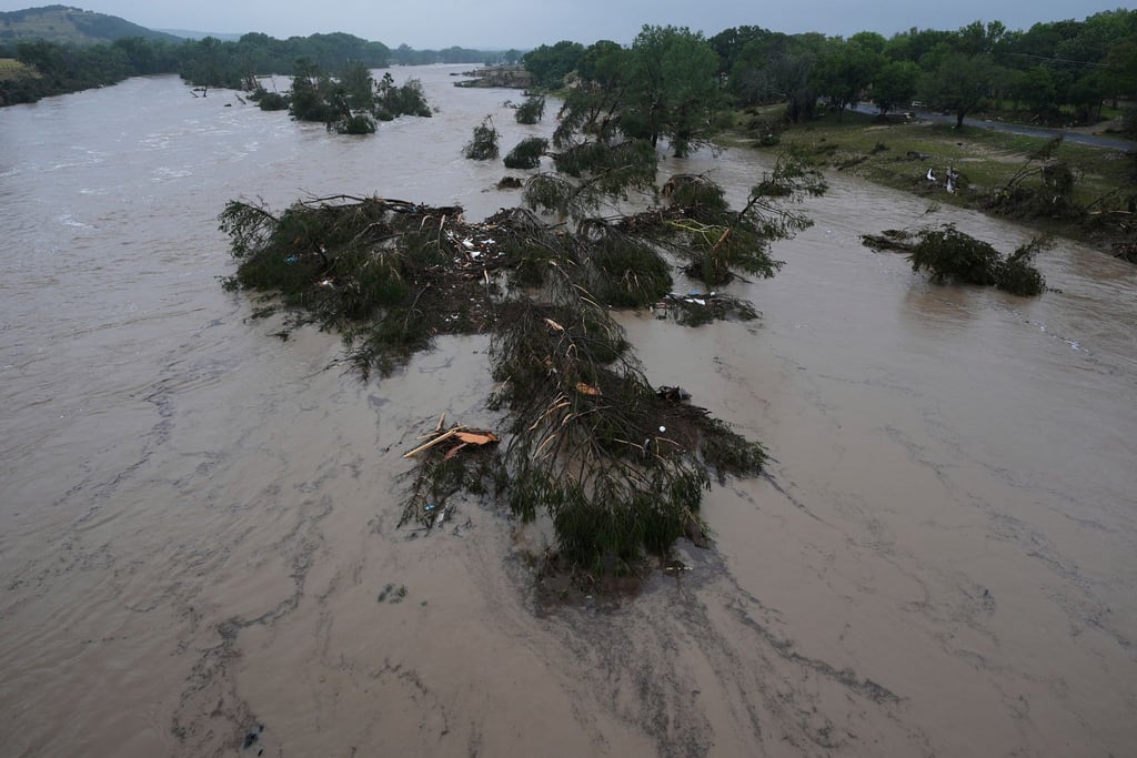 Der Guadalupe River stieg innerhalb kürzester Zeit um fast acht Meter an.