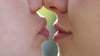 Küsst es sich mit aufgespritzten Lippen anders? Fachleute halten das für wahrscheinlich, wenn die Lippen stark vergrößert sind.