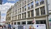 Bis zum Herbst sollen die Planen verschwinden: das ehemalige Kaufhaus in der Leipziger Straße 6