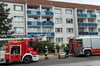 Wegen eines Kellerbrands rückte die Feuerwehr am Sonntagnachmittag in Naumburg in die Taborer Straße aus.