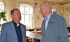 Ein Jahr ist es her, dass Dr. Hans-Werner Trummel (links) in Havelberg seine Hilfe beim Aufbau eines MVZ angeboten hat. Mit  dem Vorsitzenden von Pro Krankenhaus Havelberg, Holger Schulz, steht er in engem Kontakt.