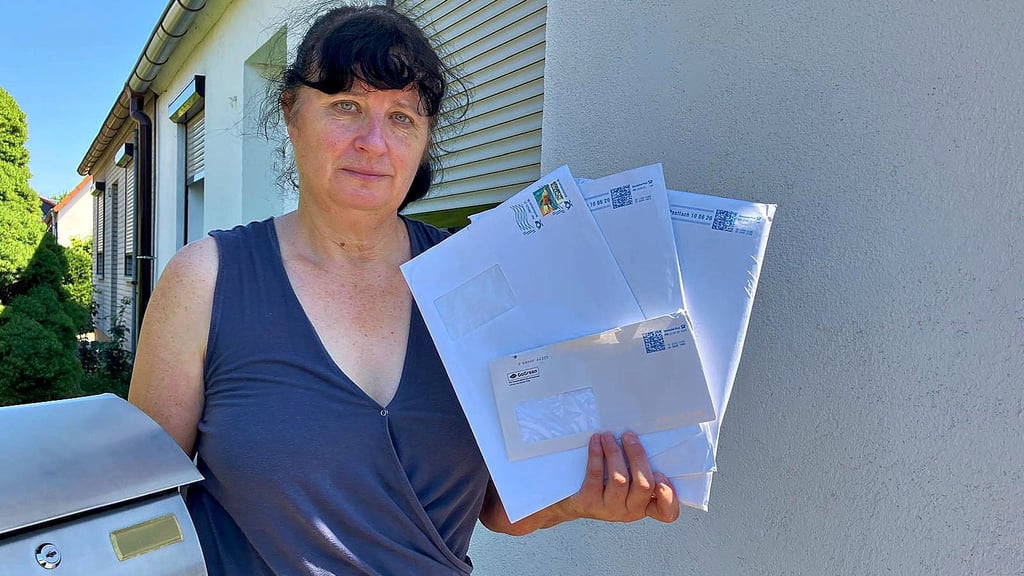 Carla Göttert bekommt wie viele Menschen in Ammendorf aktuell nur alle paar Wochen ihre Post zugestellt.
