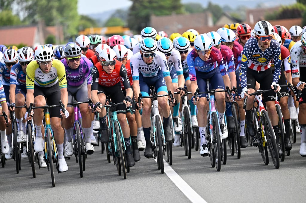 Im Rausch der Geschwindigkeit: Die Fahrer der Tour de France kämpfen sich Etappe für Etappe Richtung Ruhm – vielleicht bald auch durch Magdeburg.