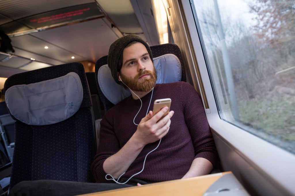 Fahrten, Buchung, Abrechnung: Wer digitale Helfer nutzt, spart auf Dienstreisen oft Zeit und Nerven.