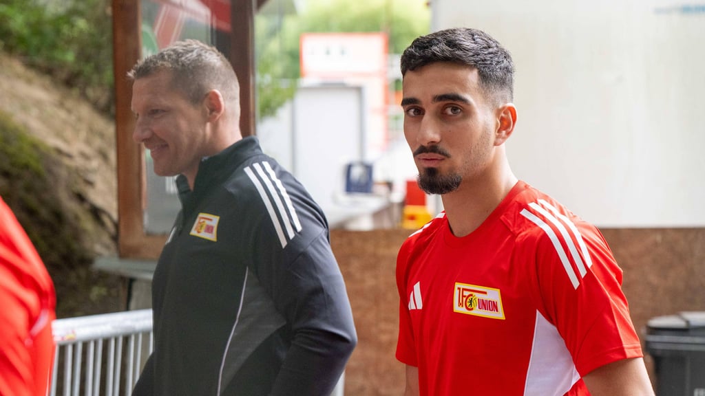 Livan Burcu ist zurück bei Union Berlin und hat seinen Vertrag beim Bundesligisten verlängert.