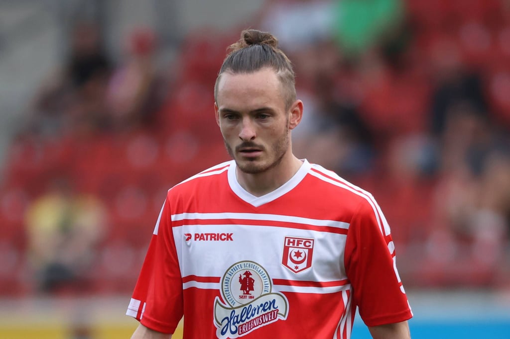 Für welchen Weg entscheidet sich Niklas Kastenhofer?