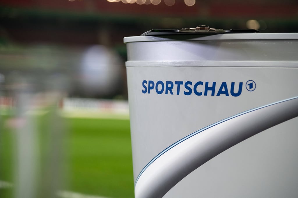Die ARD nimmt die Sportschau künftig auch am Freitagabend ins Programm.