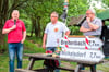 Uwe Kraneis (l.) hatte jahrelang für die Freigabe des Wanderweges zwischen Breitenbach und Nickelsdorf. 