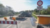 Foto von der B91-Baustelle in Naundorf: In dem Teucherner Ortsteil neigen sich die Arbeiten dem Ende entgegen, ab August wird der Abschnitt der Bundesstraße in Deuben in Angriff genommen.
