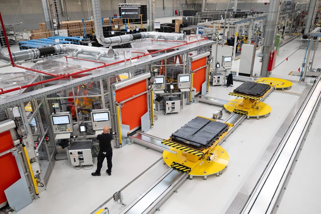Bei der Mercedes-Benz-Tochter Accumotive wird eine neue Generation von Batterien für Elektroautos gefertigt.