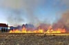 Feuerwehrleute üben ständig Einsätze unter realen Bedingungen, um auf den Ernstfall vorbereitet zu sein, so wie hier in Wippra im Jahr 2022.