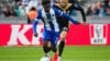 Herthas Boris Chi Mamuzah Lum (l) bleibt langfristig im Verein.