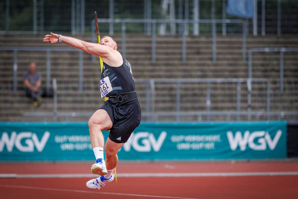 Sein Speer ist in dieser Saison weiter als je zuvor geflogen. Trotzdem verpasst Moritz Morstein den Höhepunkt in der U 23. Nun setzt er sich ein neues Ziel.