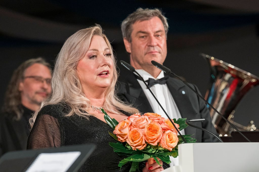 Aus Sicht von Katharina Wagner müssen die Gesellschaft wie der Freistaat Bayern auf Dauer mehr Geld geben. (Archivbild)