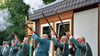 Der „Startschuss“ des Festes in Groß Börnecke erfolgte mit Salutschüssen. Zuvor war auch die Kanone des Schützenvereins  Bleckendorf der Stadt Egeln zum Einsatz gekommen. 