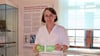 Museumsleiterin Antje Reichel  hat im Prignitz-Museum in Havelberg Sammelkarten und Herzen für die „Stickerfieber“-Aktion. Sammler erfahren, wo Stickerpartner in der Altmark und im Elb-Havel-Winkel sind.