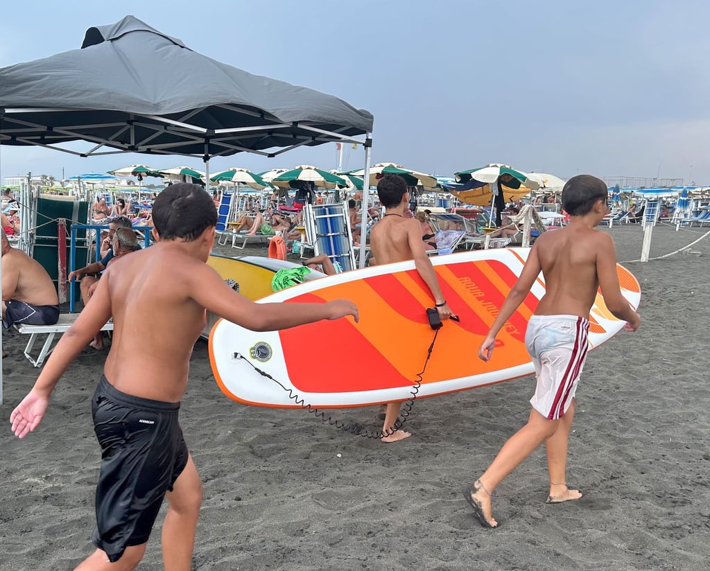 Beim Buddeln im Sand kommt ein 17-jähriger Junge an einem italienischen Strand ums Leben. (Foto: Archiv)