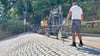 Die Böschung am Ende der Stendaler Straße zum Hafen in Tangermünde ist wieder  neu hergestellt.