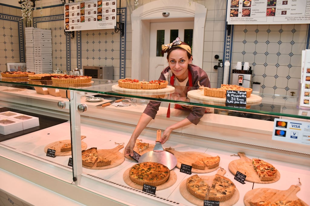 Tetiana Lezhnova hat in Magdeburg ein Lokal speziell für Quiches und Pasteten eröffnet.