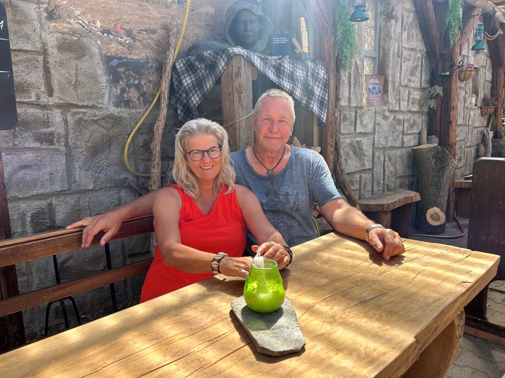 Andrea Schumann und Jörg Sorge vereinen ihre Leidenschaften in Magdeburg-Salbke. Sie leitet den Tauchcenter, er den Verein Celtic Rings.