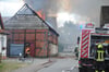 In Siedengrieben steht eine Scheune in Flammen.