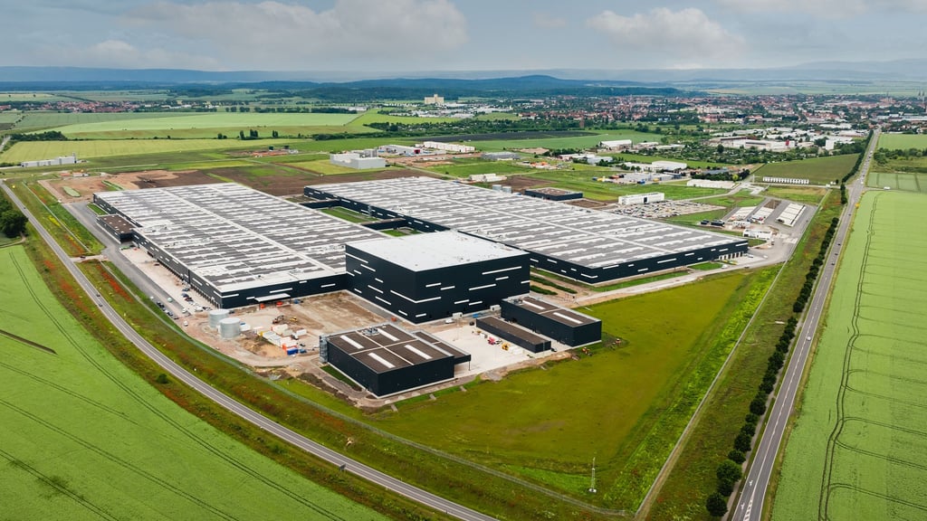 Das "Global Parts Center" von Daimler Truck in Halberstadt.