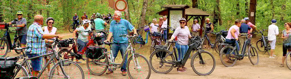 50 Teilnehmer folgten der Einladung des Heimatvereins Glücksburger Heide auf eine Radtour zu einem der vergessenen Orte im Jessener Land.