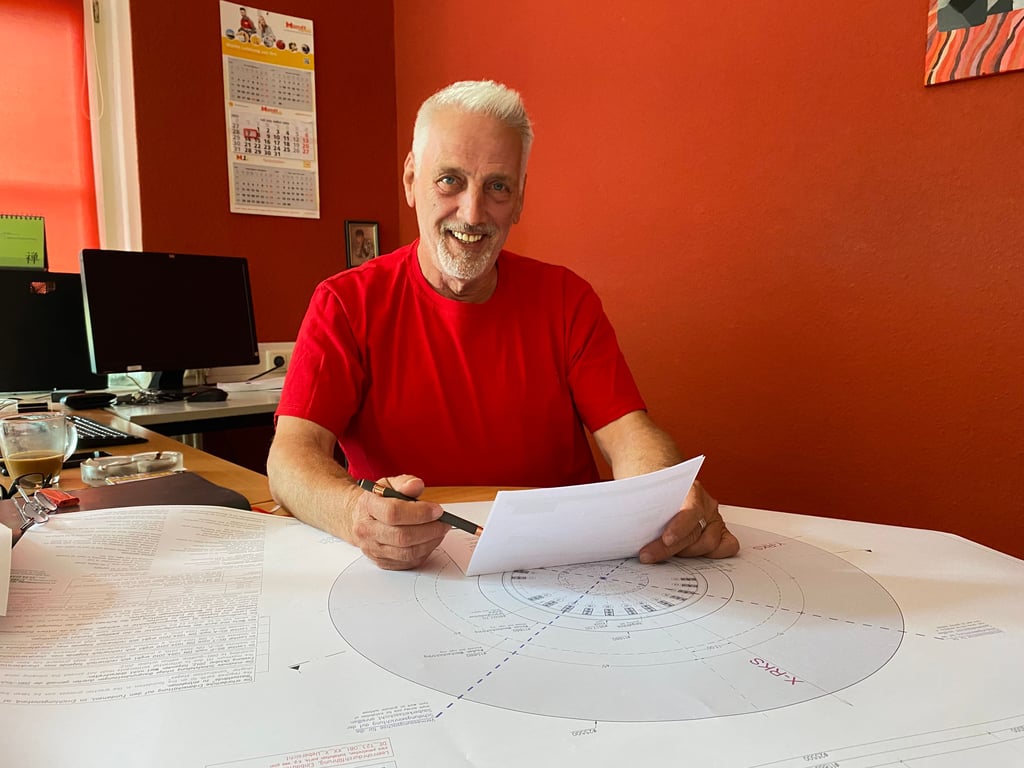 Christian Boos (69), Stadtplaner und Architekt aus Unseburg, hat dem Wohngebiet „Alte Eisfabrik“ in Atzendorf den Weg geebnet.