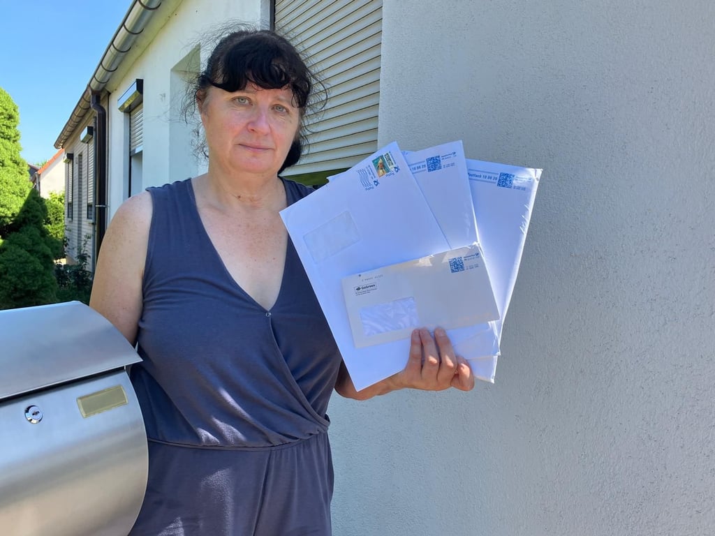 Carla Göttert bekommt wie viele Menschen in Ammendorf aktuell nur alle paar Wochen ihre Post zugestellt.