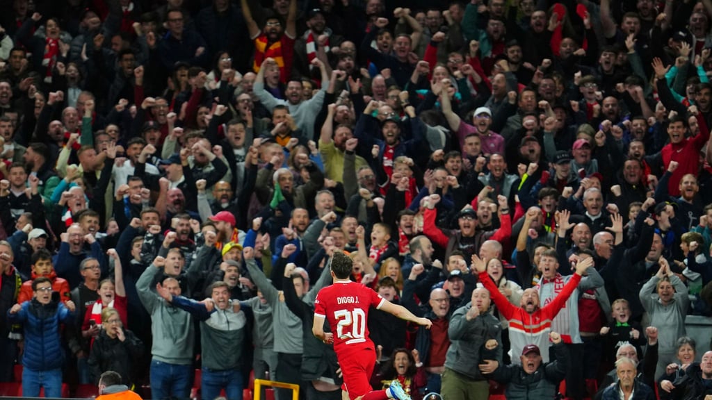 Diogo Jotas Nummer 20 wird in Liverpool verewigt.