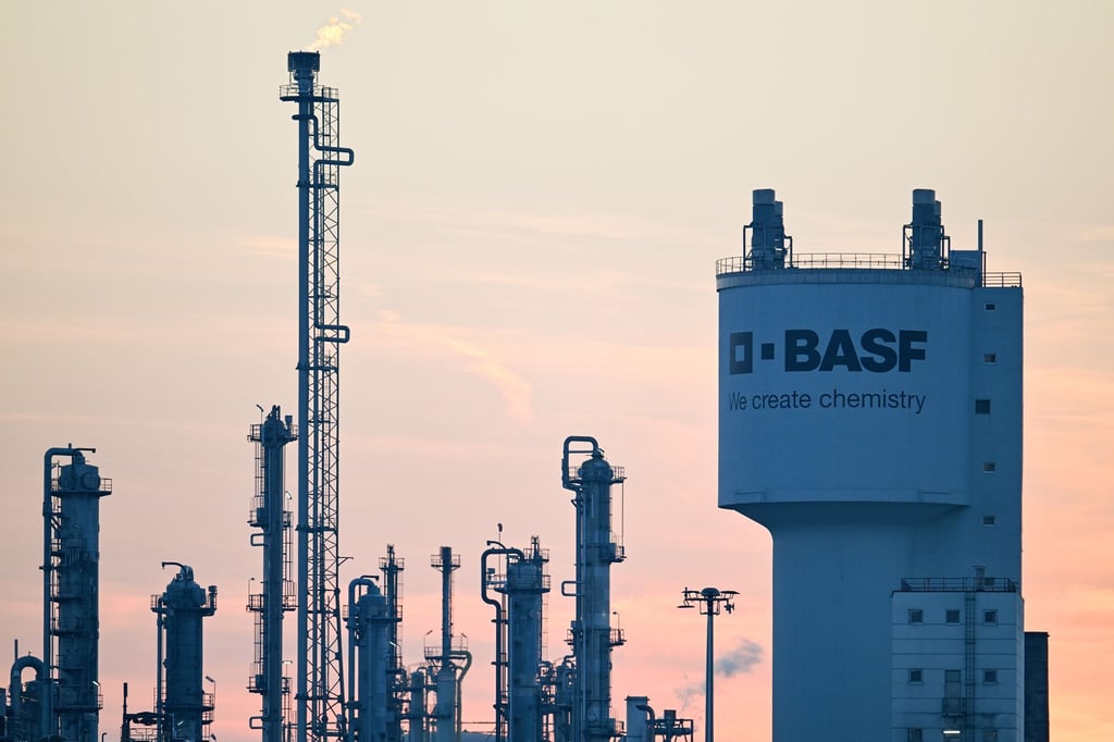 BASF kappt Prognose (Archivbild).