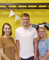  Swantje Roitsch (von rechts), Leiterin der Gardelegener Wander-Grundschule, freut sich schon auf  ihren neuen Lehrer  Florian Scheinert, der über das Gardelehrer-Programm der Stadt, begleitet von der Sozialausschussvorsitzenden Sandra Hietel-Heuer, sein Lehramtsstudium absolvieren konnte. Er wird mit Beginn des neuen Schuljahres als Referendar in der Wander-Grundschule  arbeiten. 